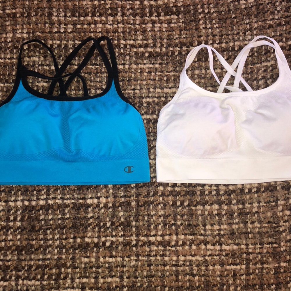 Sports bra